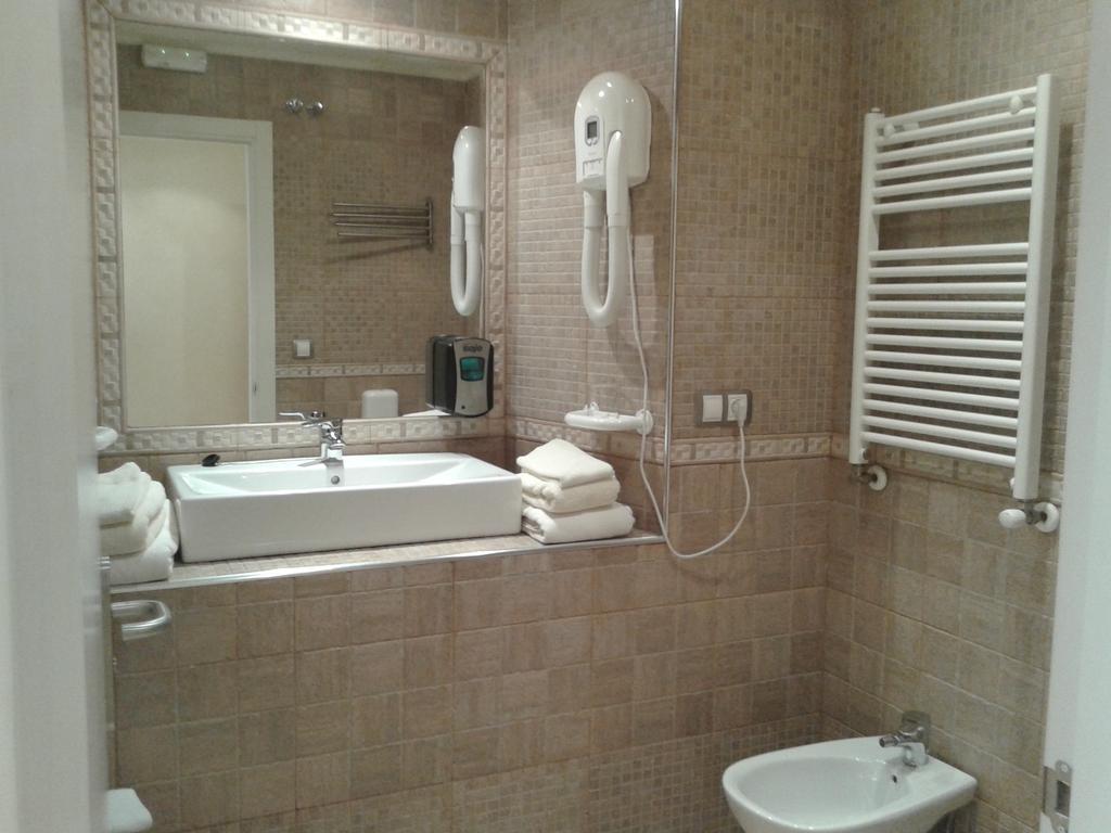 Hotel Zumalabe Mutriku Chambre photo