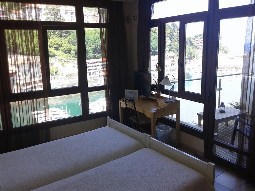 Hotel Zumalabe Mutriku Chambre photo